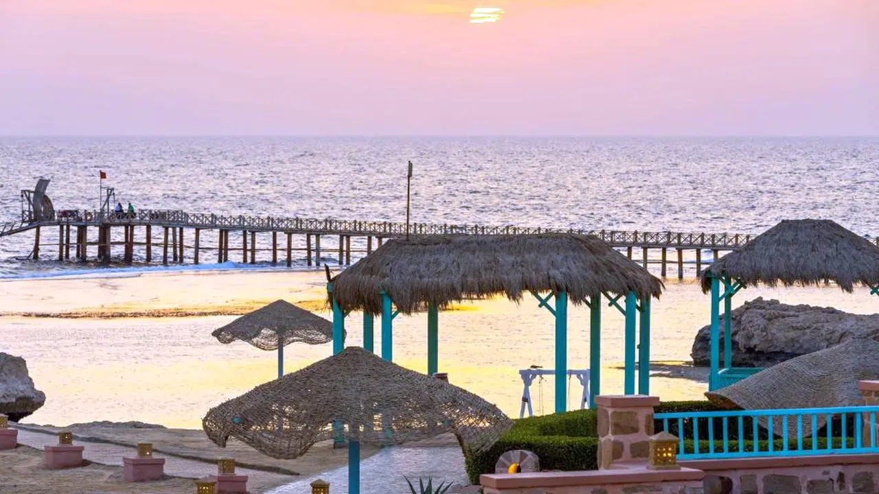 الفندق راديسون بلو - القصير